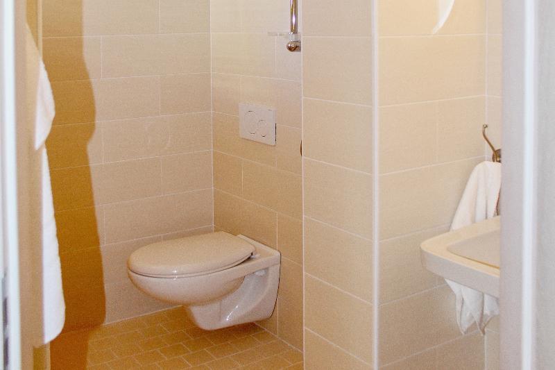Hotel Lagomaggio Римини Екстериор снимка